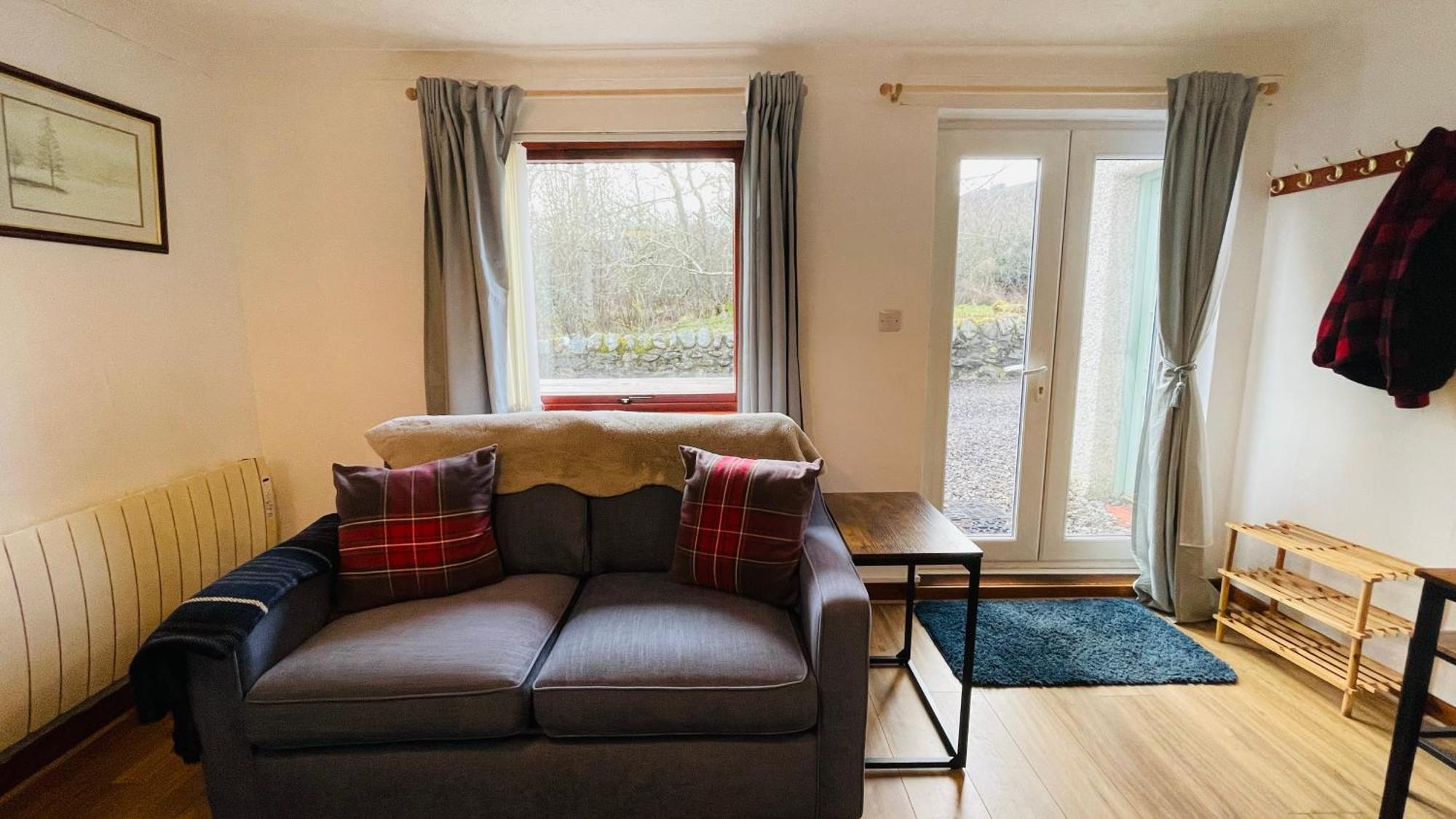 Stylish Garden Flat Near Loch Ness Drumnadrochit Exterior foto